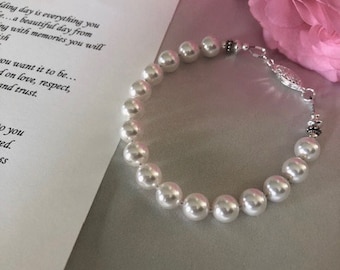 Wedding bracelet and personalized poem or note for your daughter, the bride