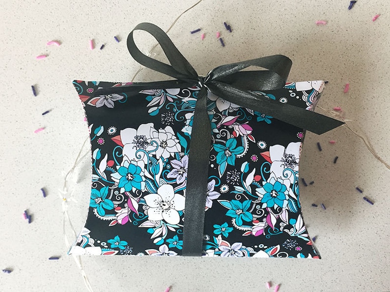instant design for present wrapping Template \u2013 paper pillow gift box Hellaborus floral DIY Printable box flower pattern for download
