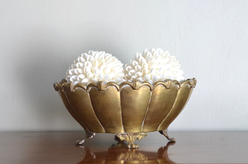 Vintage Brass Bowl Dish Footed Decorative Scalloped Bowl Brass Centerpiece Paris Apartment Coastal Chic Metallic Brass Decor