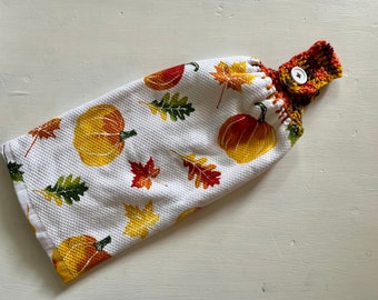 Hanging Towel, Fall Pumpkins & Leaves, Crochet Towel Topper, Hanging Tea Towel, Oven Towel