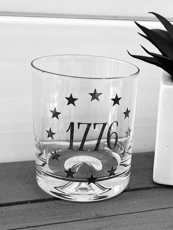 1776 etched cocktail glass.