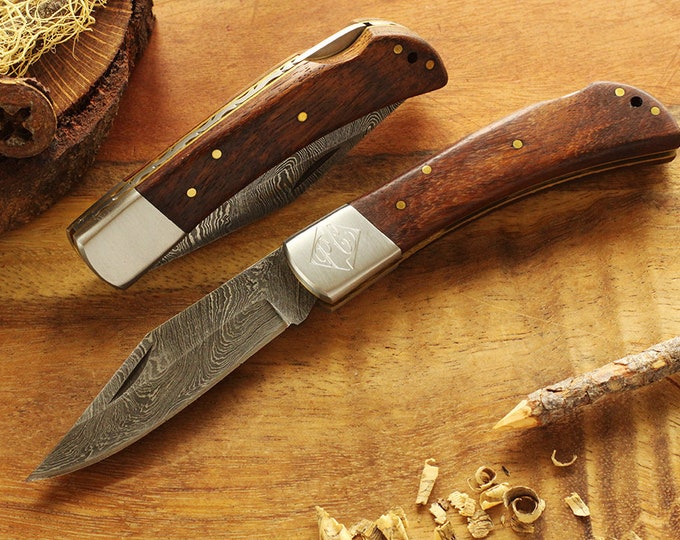 New Damascus Wood Handle Knife Engraved, Personalized Groomsman Engraved Pocket Knife, Damascus Steel Blade Knives, Pocket Knife Engraved