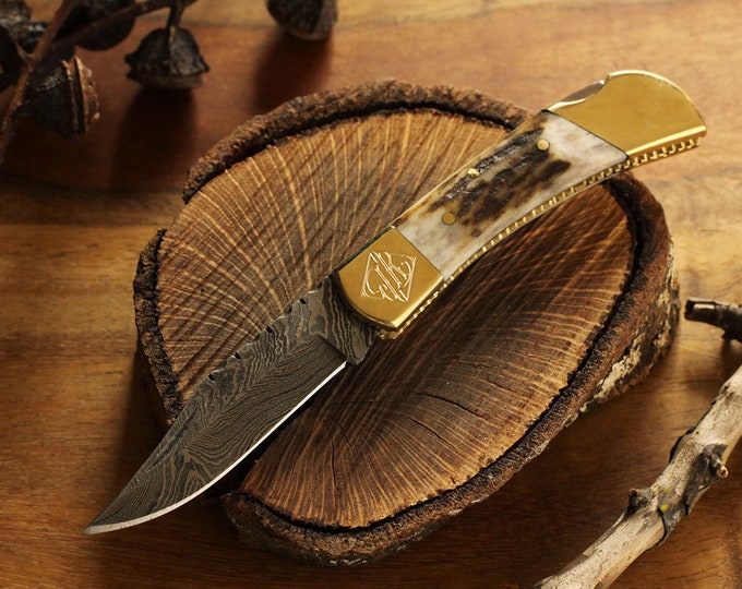 Stag Horn Damascus Knife: Personalized Groomsman Pocket Knife