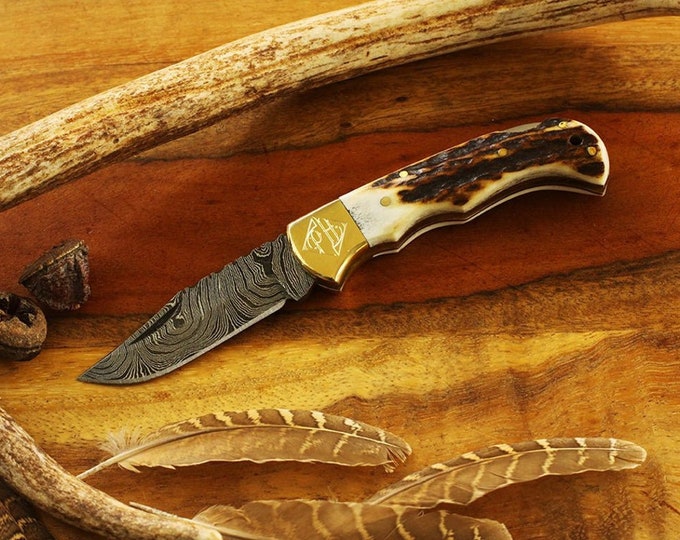 New Personalized Groomsmen Stag Horn Handle Damascus Pocket Knife, Anniversary Gift for Him, Minimalist