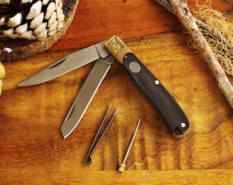 Double Blade Engraved Pocket Knife Multi Tool, Two Blade Folding Knife with tweezer and pick tool