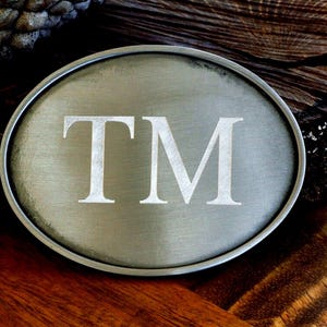 Round Satin Silver MONOGRAM Engraved Belt Buckle, Personalized Belt Buckle, Groomsman Belt Buckle, Cowboy Belt Buckle