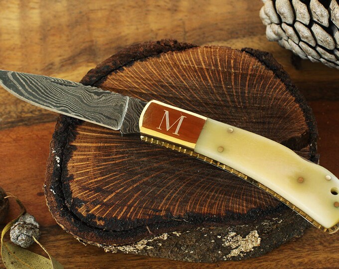 New Bone Handle Damascus Steel Knife, Groomsman Pocket Knife, Personalized Damascus Steel Blade Knives