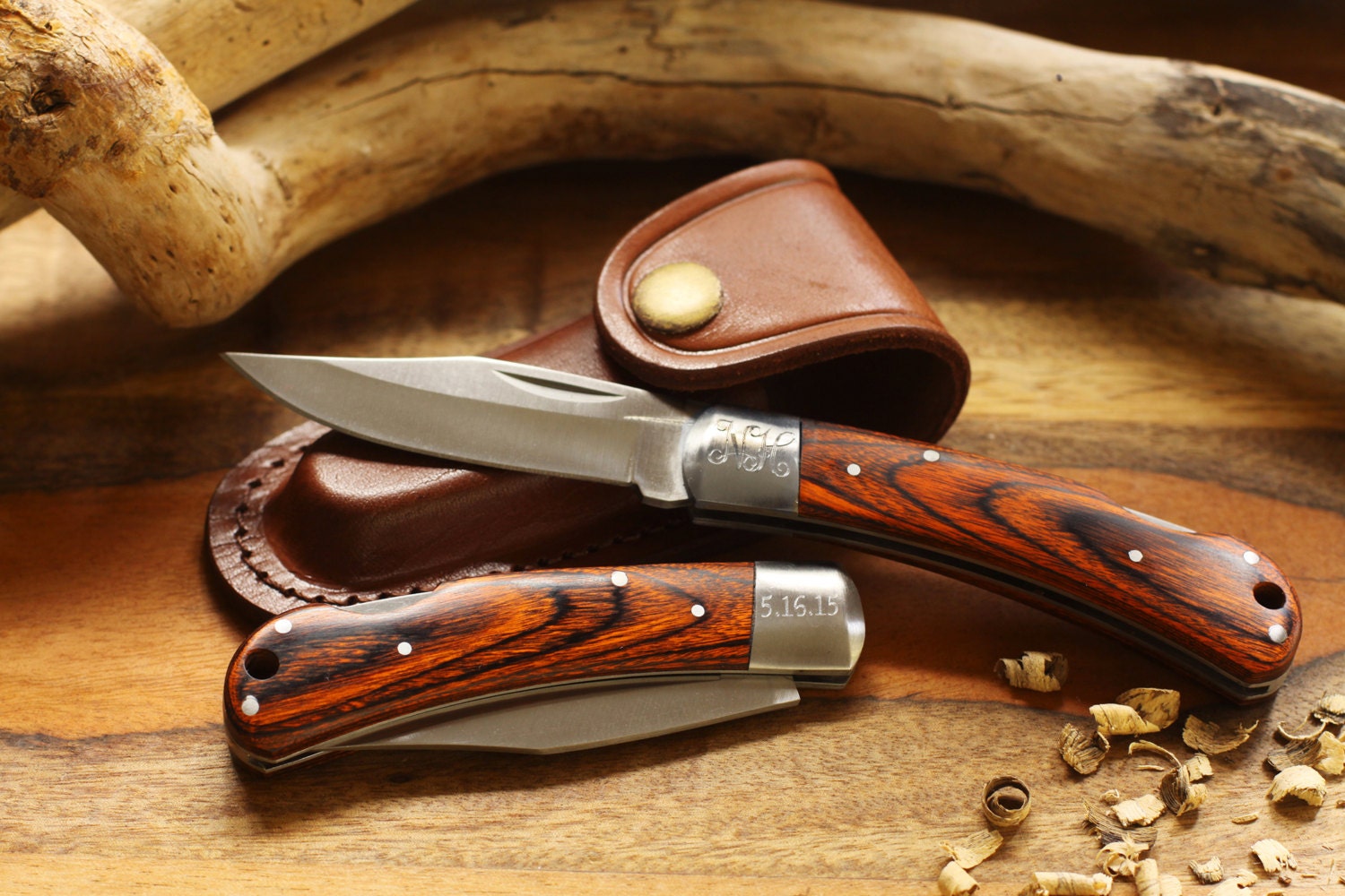 Engraved Pocket Knife with Leather Sheath and Free Gift Bag