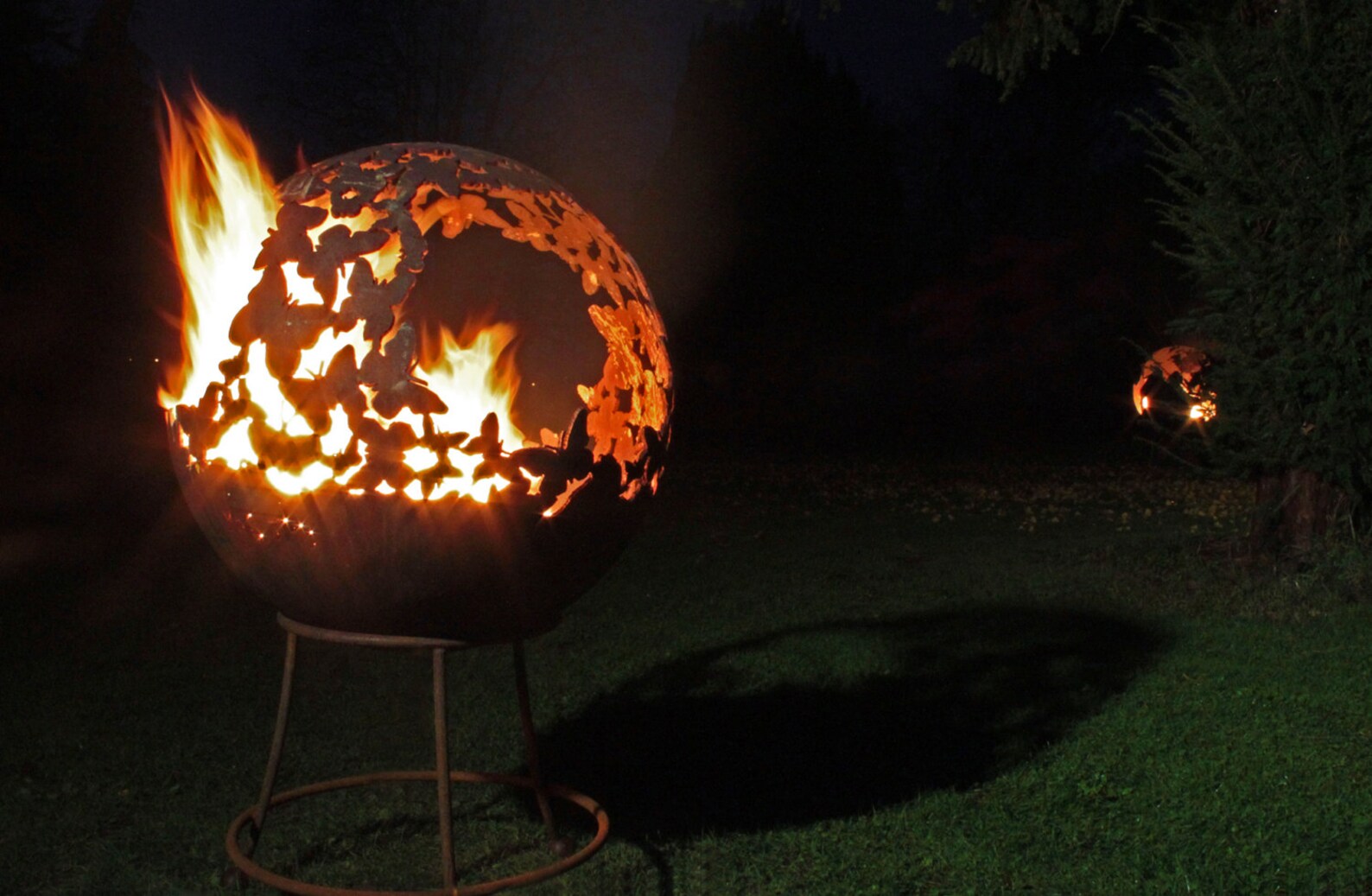 Fire Sphere 700mm Sculptural Fire Pit Etsy