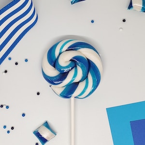 10 Blue and White Swirl Lollipops, Handmade Lollipops, Customizable, Any Flavor, 2.5&quot;, Christmas/Wedding/Birthday Favors, MadScienceSweets