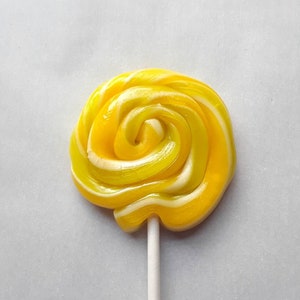 10 Handmade Swirl Candy Lollipops, Handmade Twirly Lollies, Custom, Any Flavor, 2.5&quot;, MadScienceSweets, party favors, Yellow, Green, White