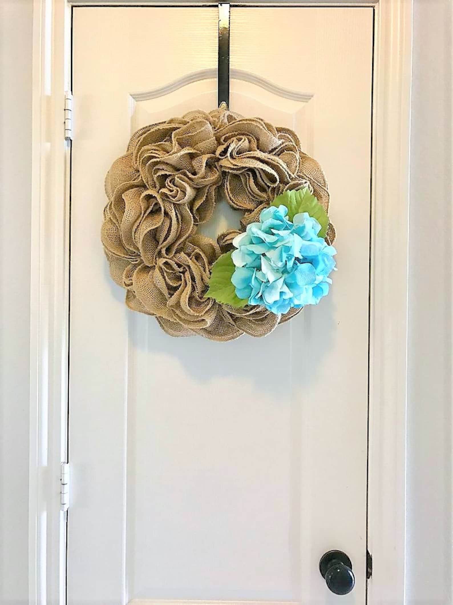 Scalloped Ruffle Burlap Wreath Tutorial; How to Make A "one of A Kind ...