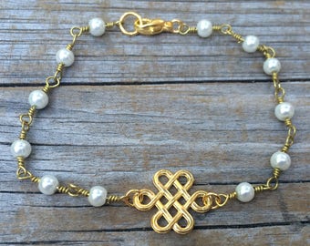 Pearl Beaded Endless Knot Bracelet, Rosary Bracelet, beaded bracelet, layering bracelet, stacking bracelet, boho bracelet, Gifts for her