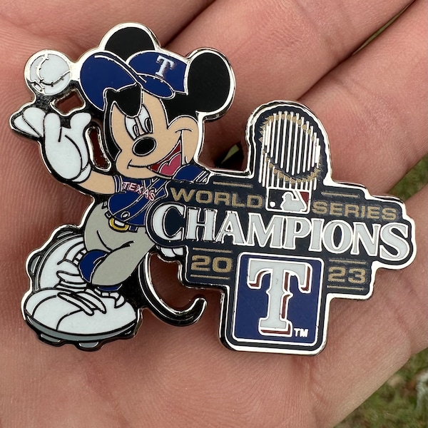 Disney, Mickey Mouse-Texas Rangers, 2023 World Series Enamel PIN