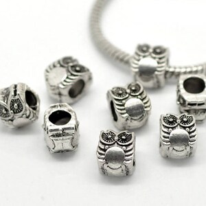 Juego de 5 cuentas de búho de metal color plata de 10 x 8 mm