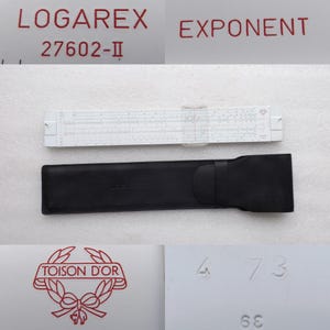 Puede incluir: Una regla de cálculo Logarex blanca con marcas negras, una funda de cuero negra y el texto "LOGAREX" y "EXPONENT" en rojo. La funda es rectangular con una solapa. La imagen también muestra el texto "TOISON D'OR" en rojo.