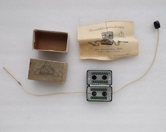 Vintage Old German Safety Razor Blades Bakelite Sharpener , Original Box and Manual , Excellent , Free Worldwide Shipping