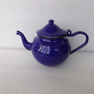 Vintage Tea Pot Beautiful Old  Tea Pot Kettle Metal Enameled Decorative Retro Tea Serving , Excellent , Free Shipping