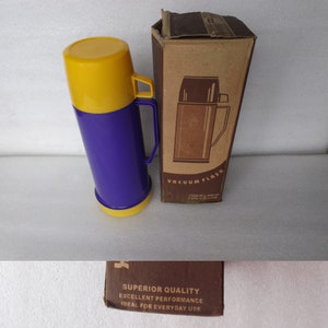 Vintage Retro Thermoskanne Isolierflasche, Kunststoff / Glas Thermoskanne, hergestellt in China 70-80er Jahre &#39;, Original Box, Neu, AUSGEZEICHNET, kostenloser weltweiter Versand