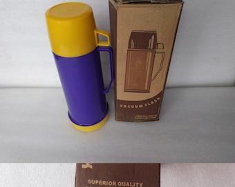 Vintage Retro Thermos Vacuum Flask , Plastic/Glass Thermos , Made in China 70-80s' , Original Box , New , EXCELLENT ,Free Worldwide Shipping