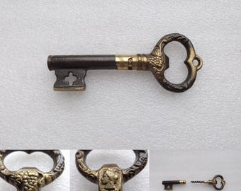 Vintage Brass Key Corkscrew Wine Bottle Opener , Made in Bulgaria 1970s , Excellent , Free Worldwide Shipping