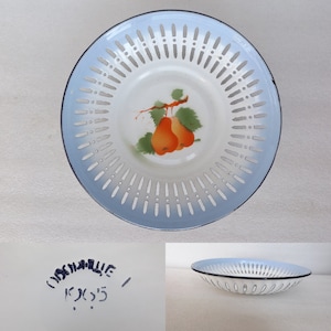 Vintage Enamel Fruit Bowl , Colander , Strainer , 1965&#39;s Bulgaria , Excellent , FREE SHIPPING