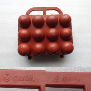 Vintage USSR Plastic Box for 12 Eggs, Bag for Eggs, Container for Eggs, Case for Eggs, Eggs Holder, Egg Basket, Eggs Tray, Free Shipping