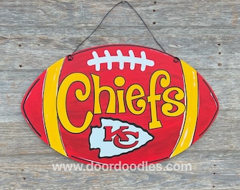 Ships Now! Kansas City Chiefs football KC Arrowhead door hanger hang decoration ornament wreath NFL