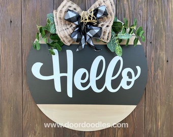 Ships Now! Round wooden sign Welcome Hello last name