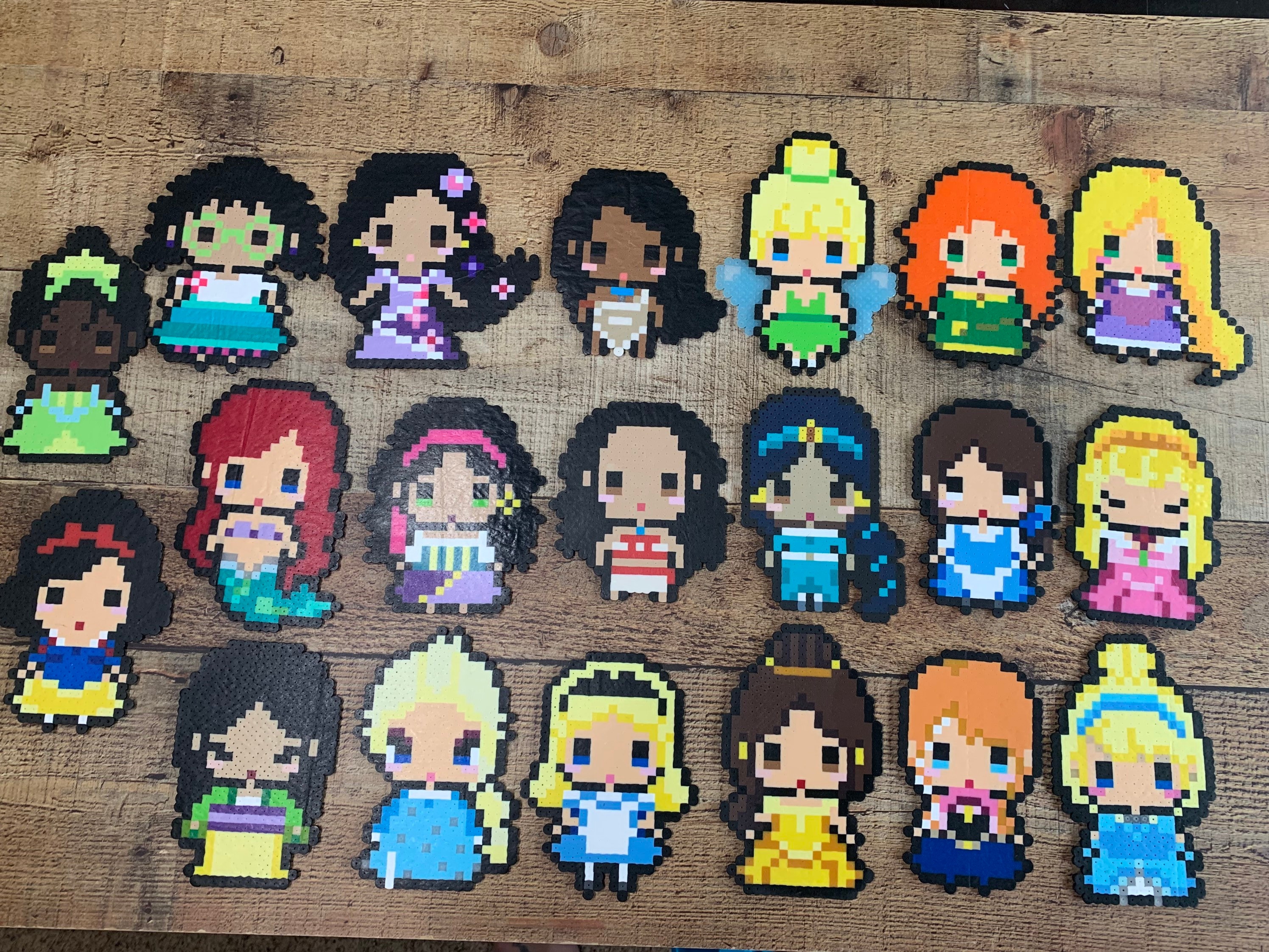 Cuentas de la princesa Perler - Etsy México Cuentas de la princesa Perler - Etsy México