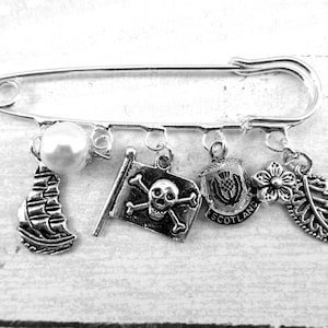 Outlander Voyager Themed Charm Kilt Pin Brooch