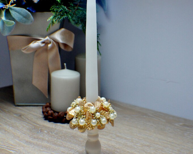 Taper Candle Ring, Farmhouse Everyday Decoration, Small Wreath, Golden