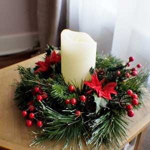 Bauernhaus-Weihnachtsgesteck, Winter-Mittelstück, Tischdekoration, Weihnachtsgesteck, Wacholderbeeren, versandfertig