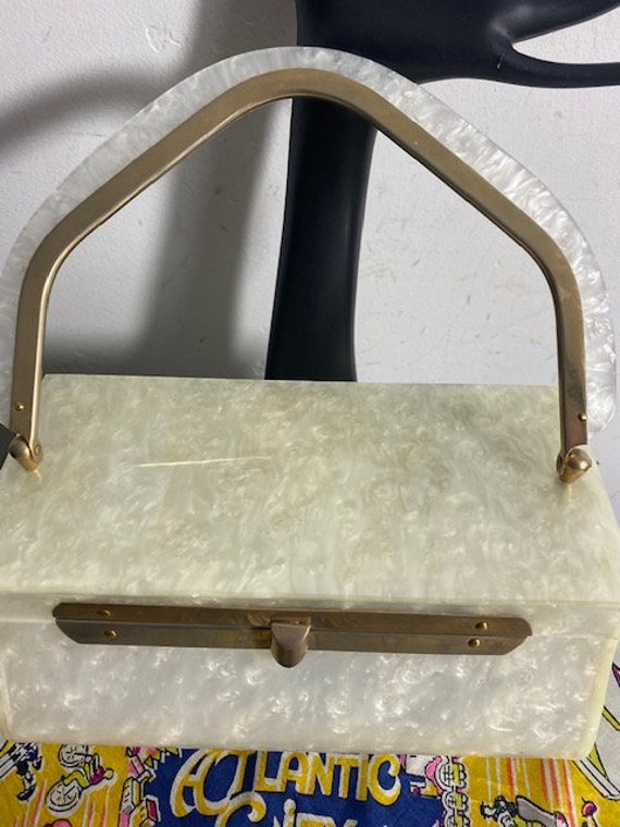 Vintage Pearlescent Lucite Purse - image 2