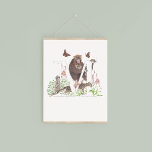 Impressão digital da letra M, plantas e animais em aquarela com inicial, presente exclusivo para crianças, imagem personalizada de decoração de berçário, novo presente para bebê