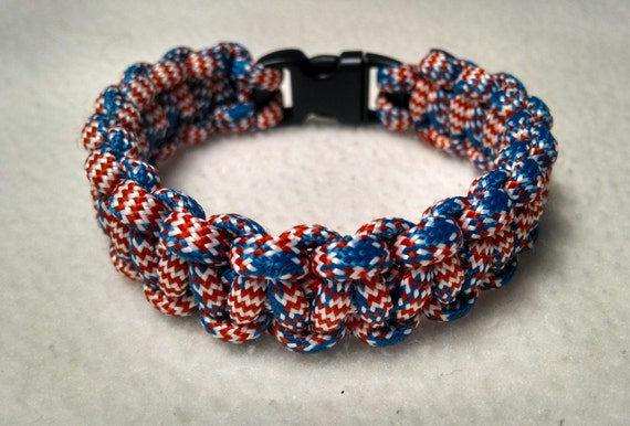 american paracord bracelet
