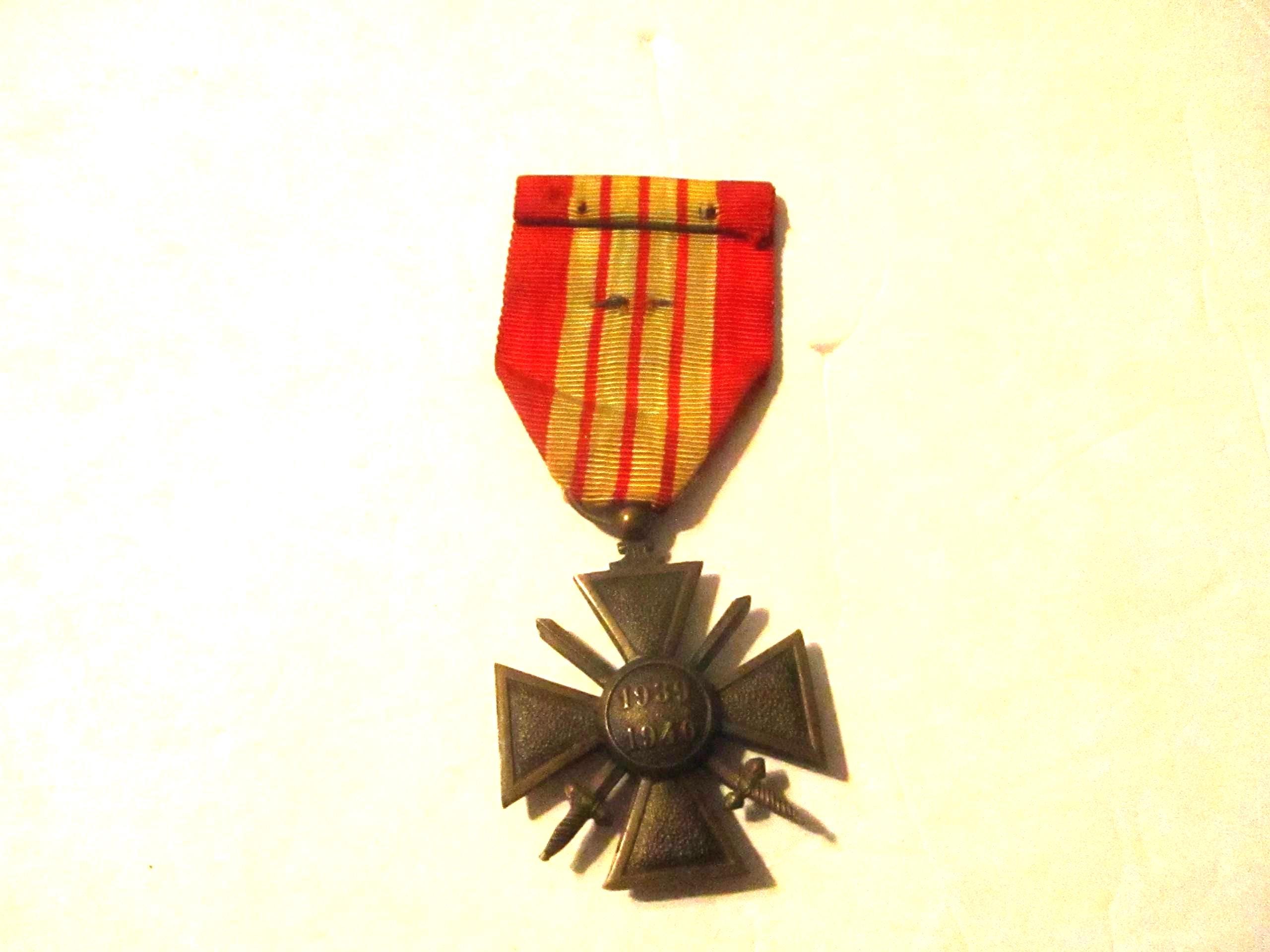 Vintage French Military Medals - Etsy