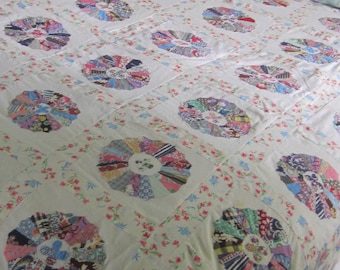 Quilt Top - Gorgeous New Vintage Feedsack Dresden Plate Applique Quilt TOP 66X68"