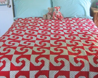 Quilt Top - Elegant Antique Turkey Red and White Shirting Snails Trail Quilt TOP 82X68"