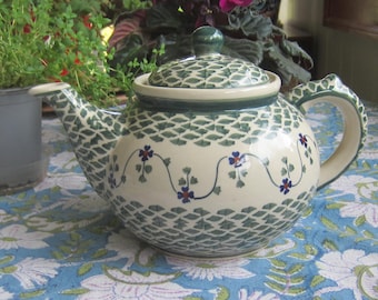 Gorgeous Green Boleslawiec Polish Pottery Teapot 9.5X6.5”
