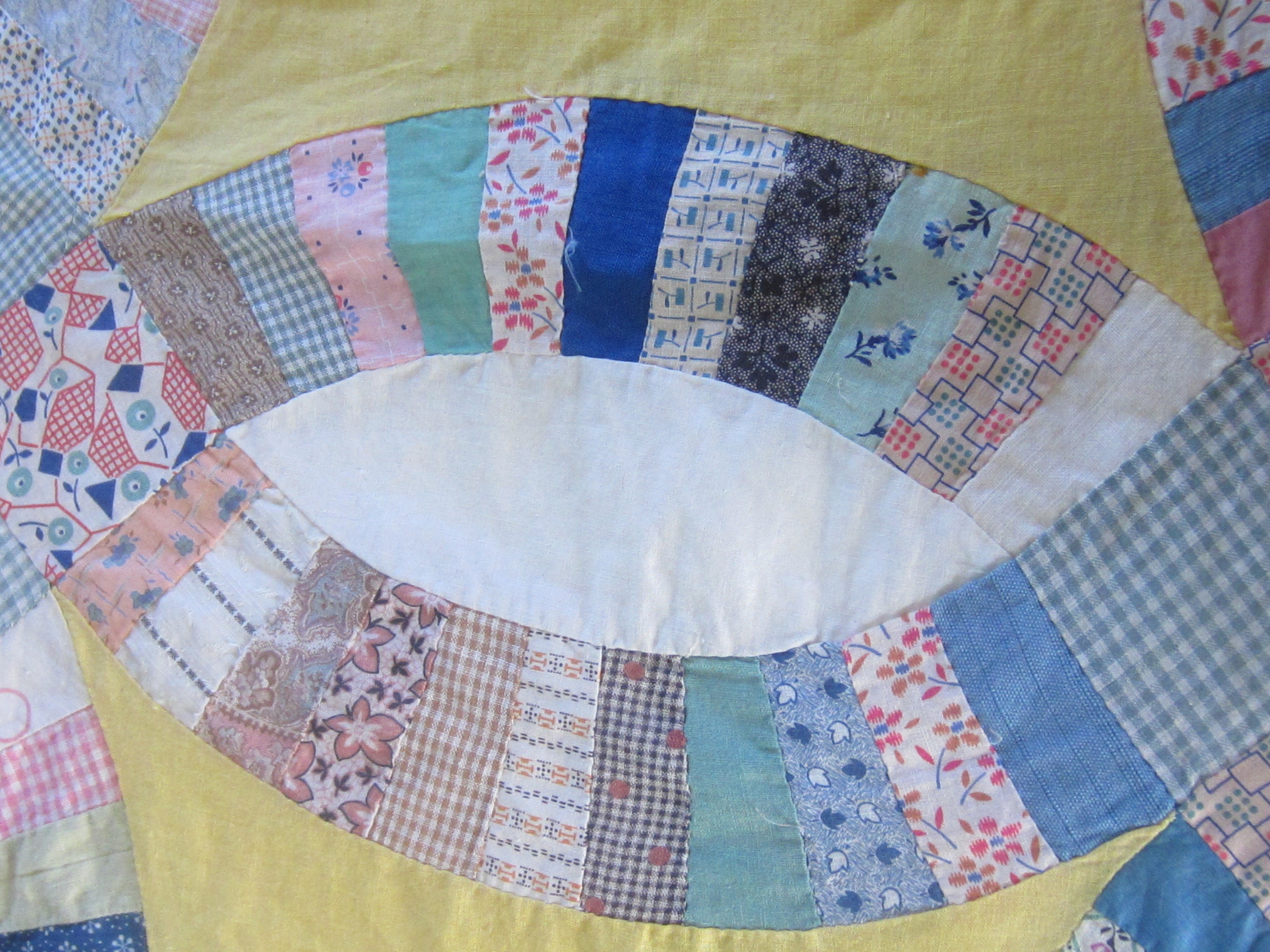 アンティークダブルウェディング キルトトップ　約200×220cm 雑貨ならDOLL GARDEN / アンティーク雑貨