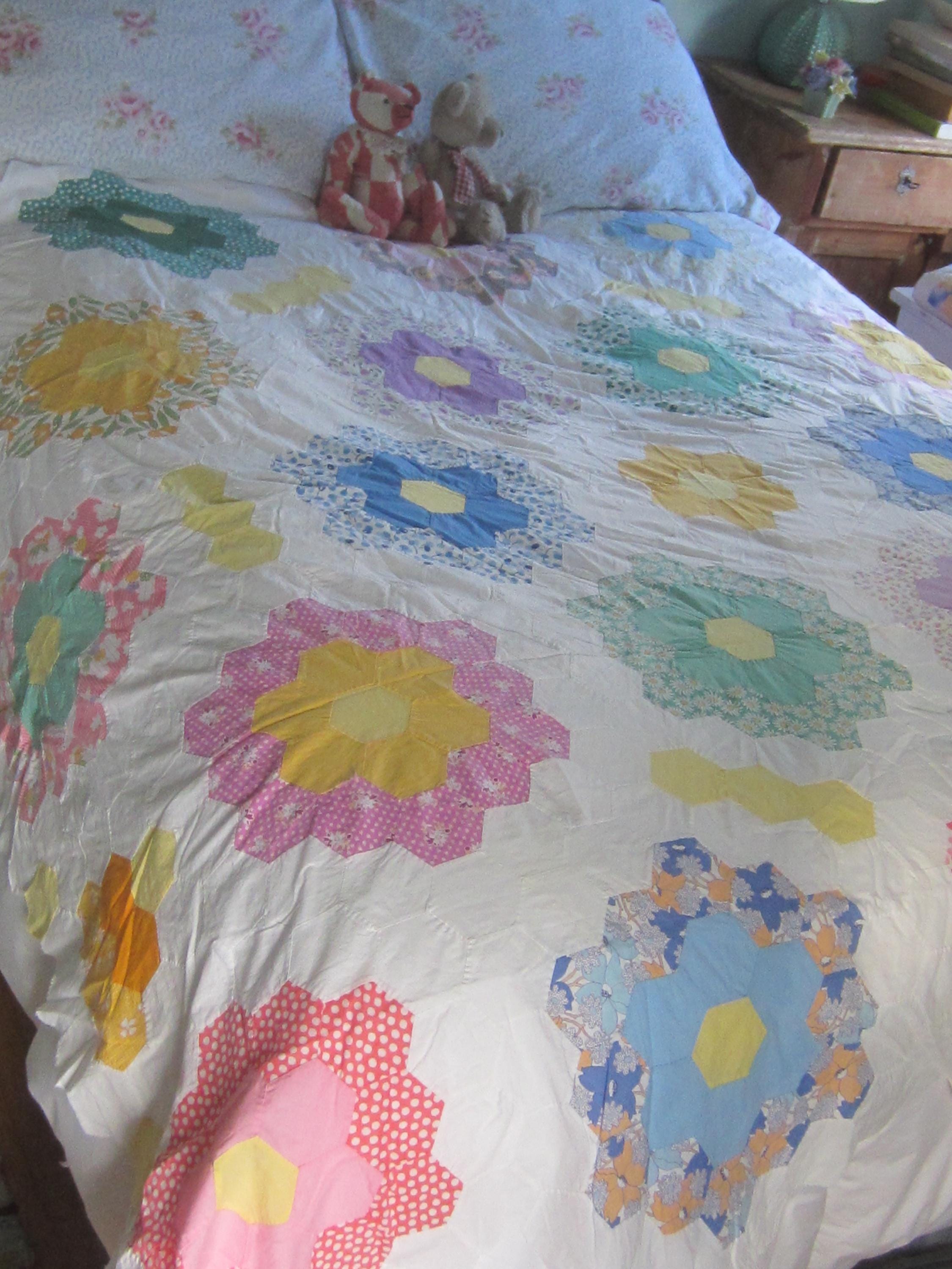 Antique quilt grandmothers flower garden - Etsy 日本