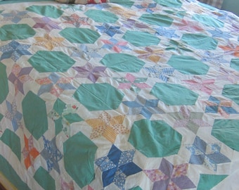 QUILT TOP - Spectacular Vintage Multicolored Feedsack + Jadeite Star Quilt 66X98”