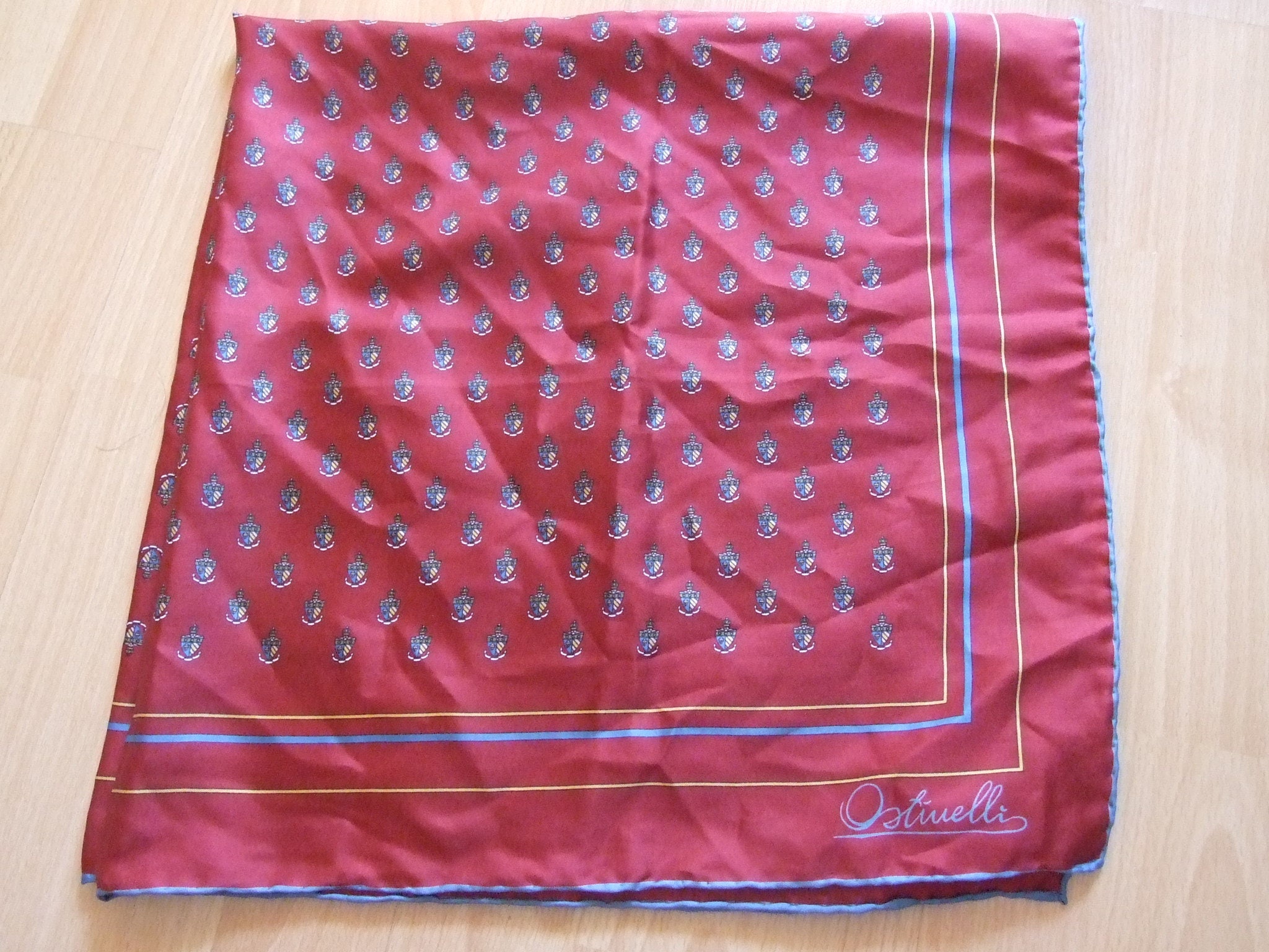 Foulard En Soie Vintage OSTINELLI – Motif Vert, 75 X 79 Cm, 100% Soie