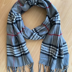 Vintage Cashmere Scarf, Nova Check Scarf, Made in Scotland Scarf, Warm Scarf, Scotland Scarf, Vintage Scarf, Gray Checked Scarf