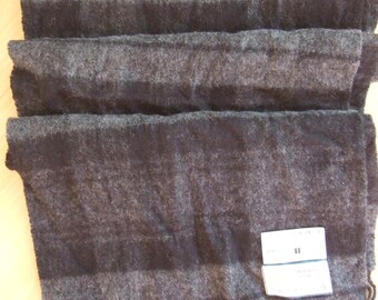 Designer stylish Marks & Spencer 100% lambswool scarf Schal made in United Kingdom checked pattern