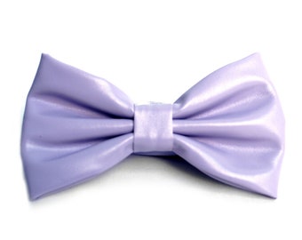 Lavender leather bow tie ~ leather bowtie ~ Leather bowtie ~ leather pretied bowtie ~ wedding bowtie ~ wedding bow ties ~ gift ~ unique gift