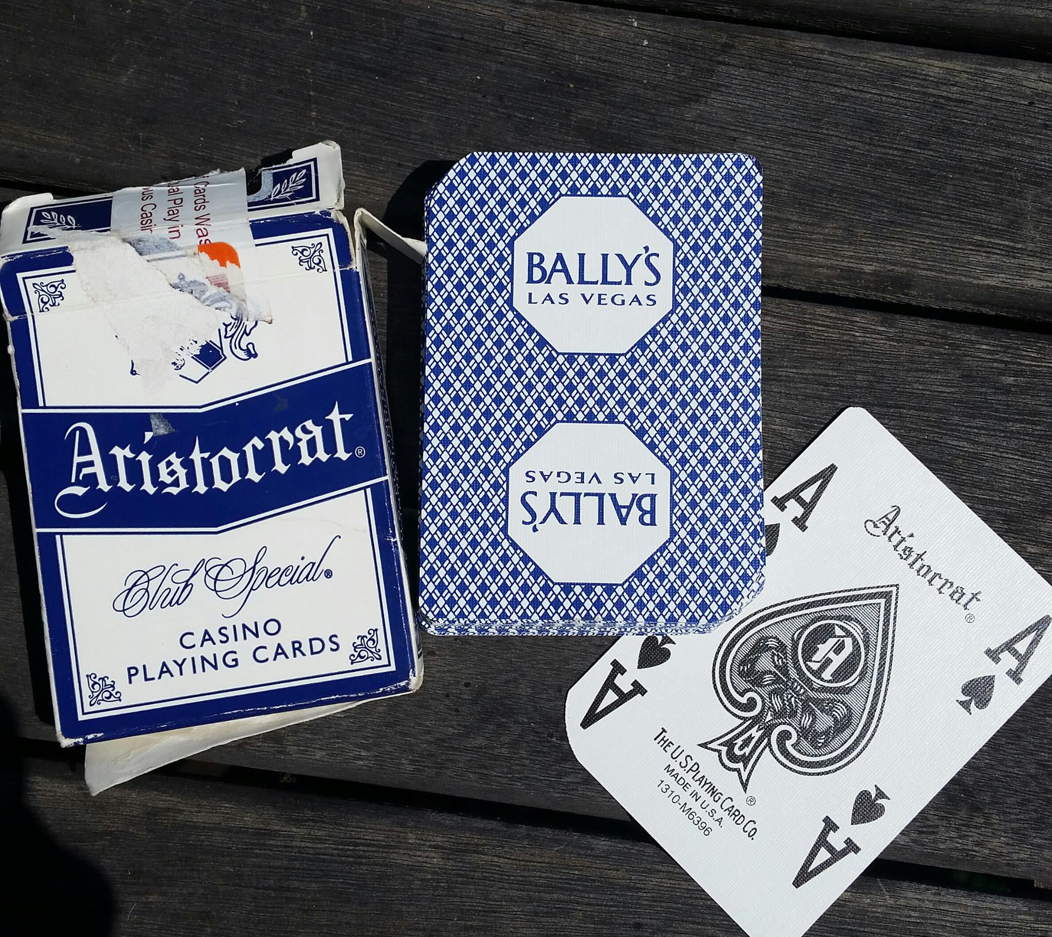 1 deck OHIO MADES Deerfoot CASINO RESORT ARISTOCRAT BURGANDY RED Playing Cards 1 deck OHIO MADES Deerfoot CASINO RESORT ARISTOCRAT BURGANDY RED Playing Cards