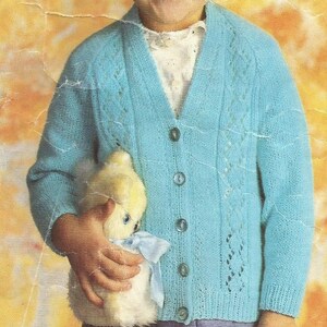Instant Download - PDF- Beautiful Cardigan Knitting Pattern (76)