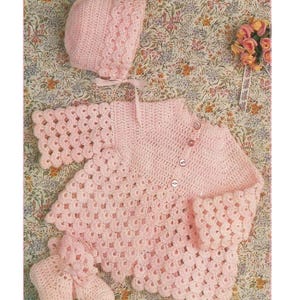 PnA-patronen - vintage pdf-haakpatroon, babymatineejasje, muts en slofjes, vest, hoed, muts, van boven naar beneden bewerkt (CB35)